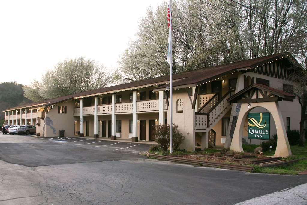 Quality Inn Downtown Helen Esterno foto